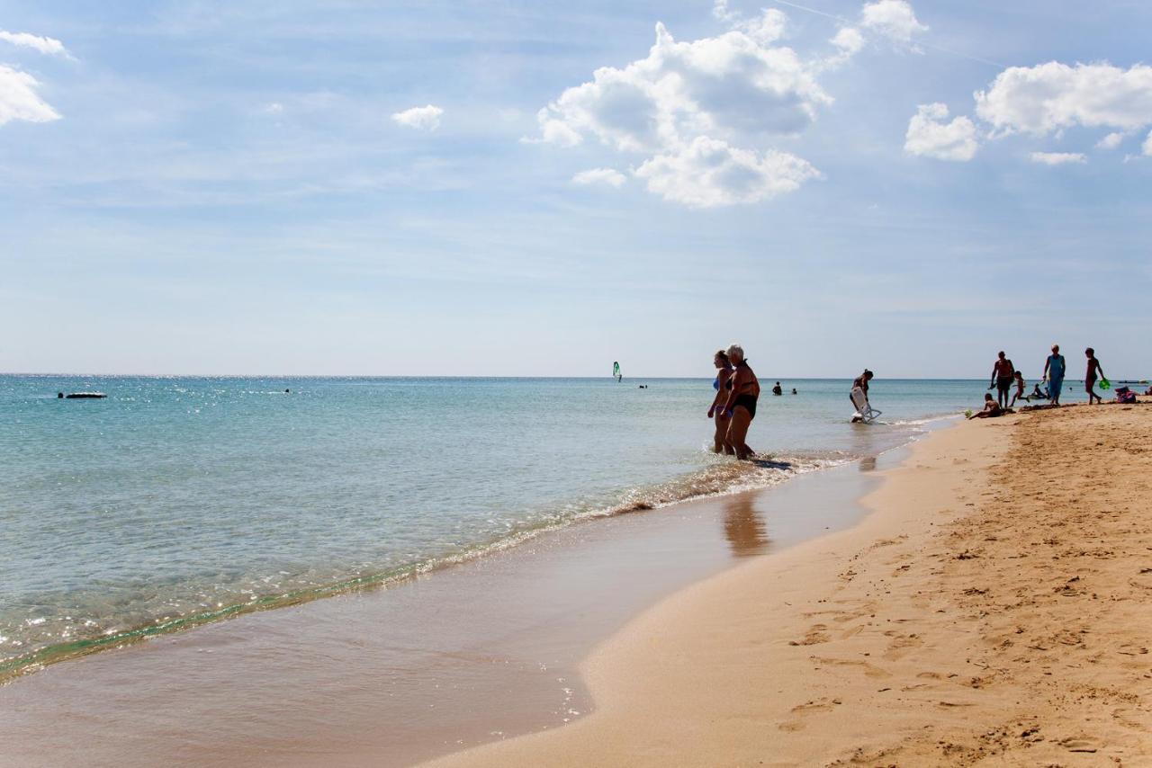 Appartamento vista mare climatizzato Ionio m602 Torre Vado Esterno foto