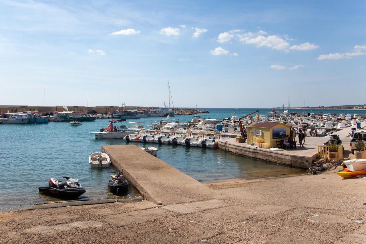 Appartamento vista mare climatizzato Ionio m602 Torre Vado Esterno foto